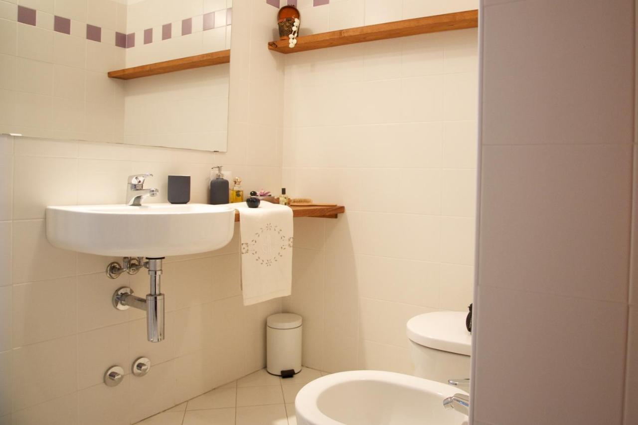 Bed and Breakfast Cascina Delle Mele Виттуоне Экстерьер фото